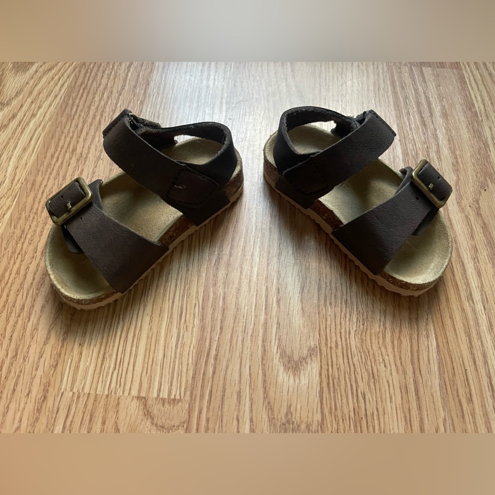Baby sandals